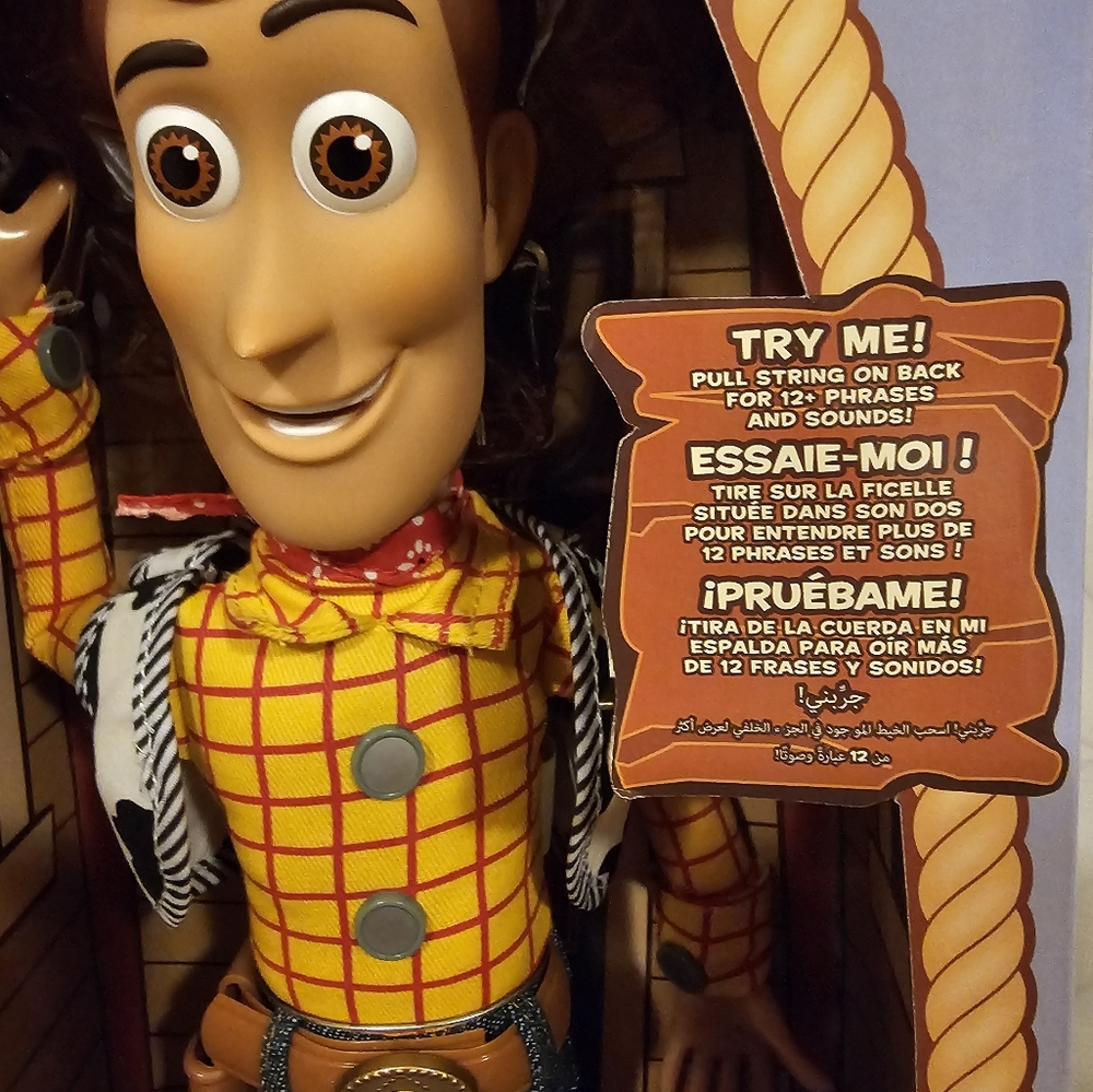 DISNEY PIXAR TALKING WOODY - Picture 3 of 5